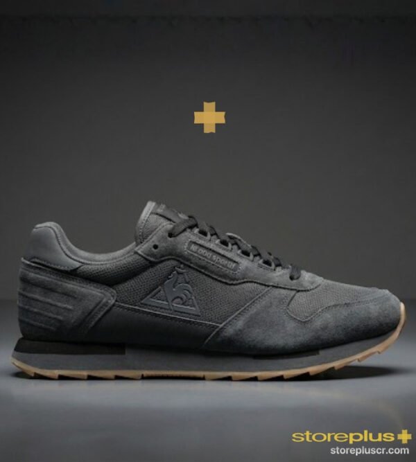 Le Coq Sportif Astra 2