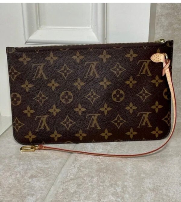Louis Vuitton Neverfull MM