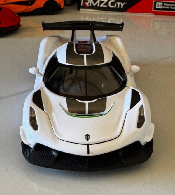 Koenigsegg Jesko 1:32