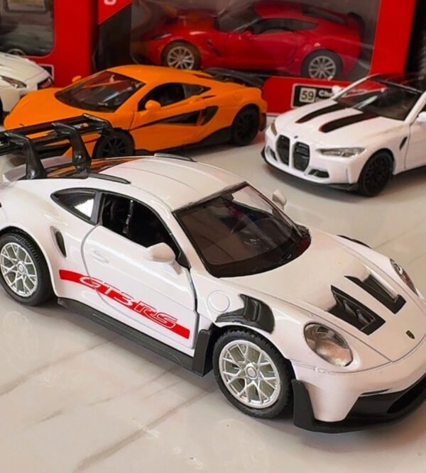 Porsche 911 GT3 RS 1:36