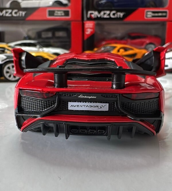 Lamborghini Aventador LP-750 SVJ